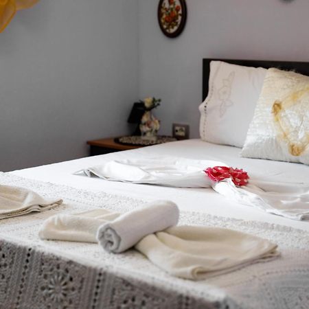 Leka Guesthouse Gjirokastër Dış mekan fotoğraf