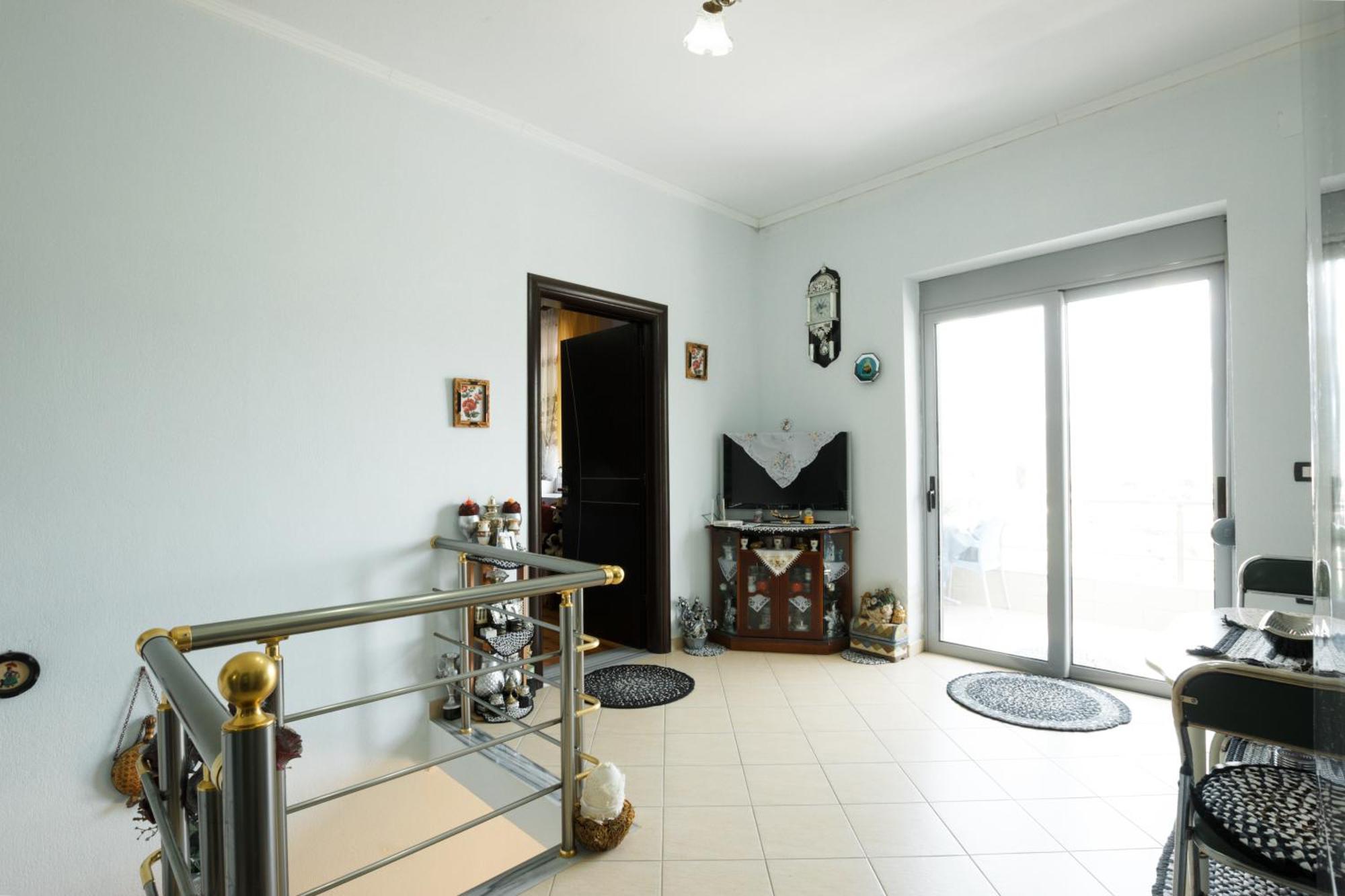 Leka Guesthouse Gjirokastër Dış mekan fotoğraf