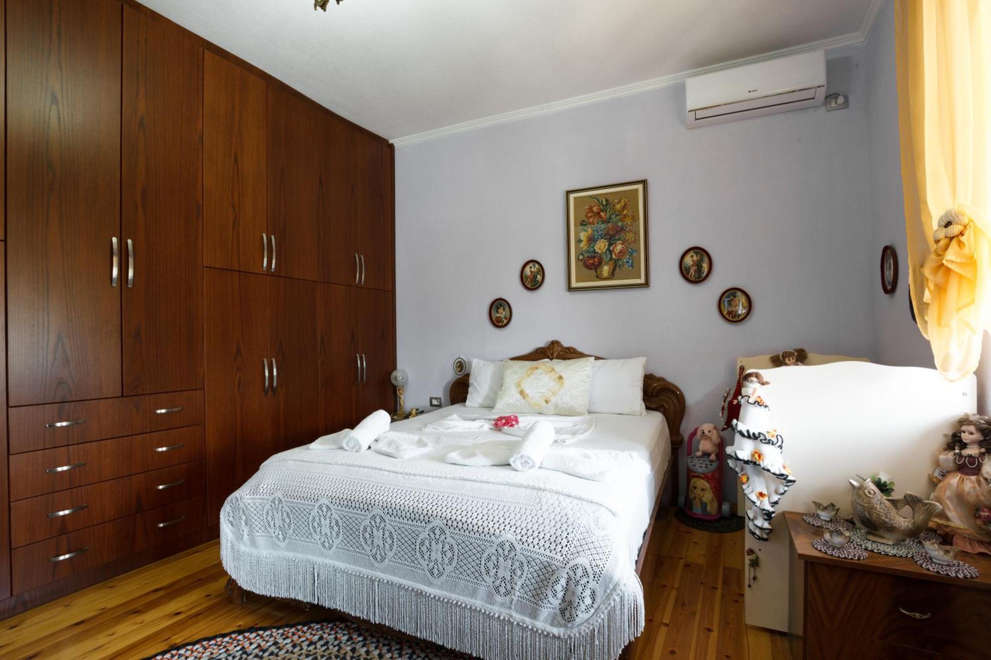 Leka Guesthouse Gjirokastër Dış mekan fotoğraf